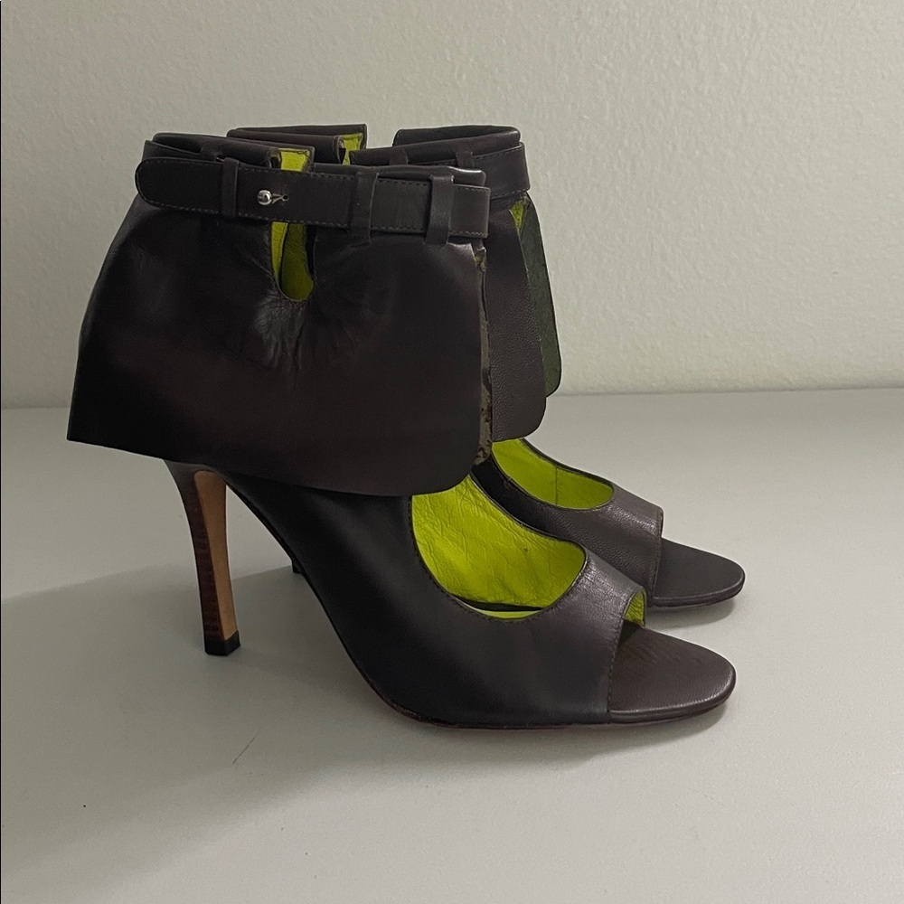 Matiko Brown Leather Peep Toe Heels Sandals Booties Size US 8